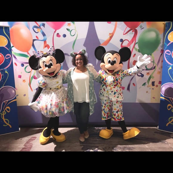 Meet your Posher, Valeen - Picture 3 of 8